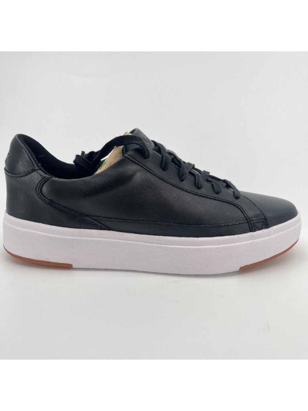Kizik Vegas Womens Size 8.5 Black Athletic Leather Hands Free Shoes Sneakers